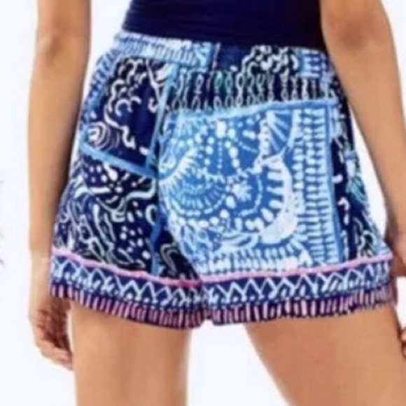 Lilly Pulitzer shorts - Picture 1 of 7